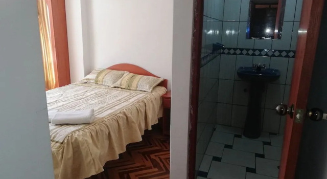 Hospedaje Intiqolla, Забронировать Отель Отели и гостиницы Пуно, рядом с Conde de Lemos Balcony, Отель