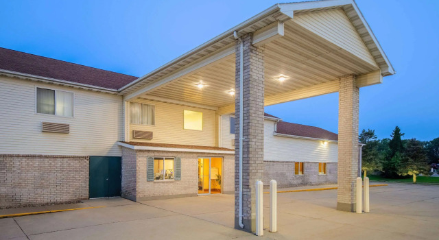 Days Inn by Wyndham Evansdale Waterloo, Reserva ahora Hotel Hoteles y alojamientos en Waterloo, Hotel