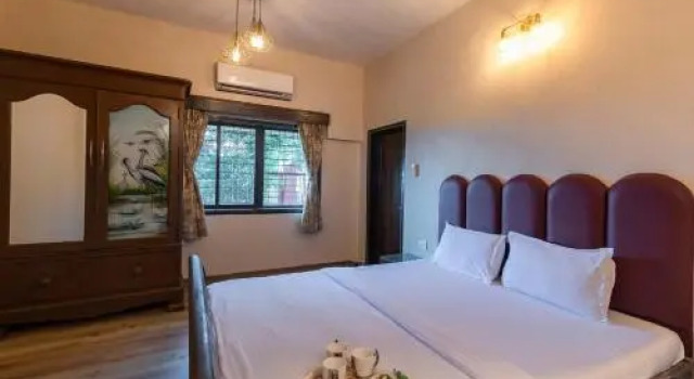 Villa Dazzle by StayVista - Unwind in a Mountain-City View Villa with a Terrace Pool, Reserva ahora Villa Karjat Maharashtra