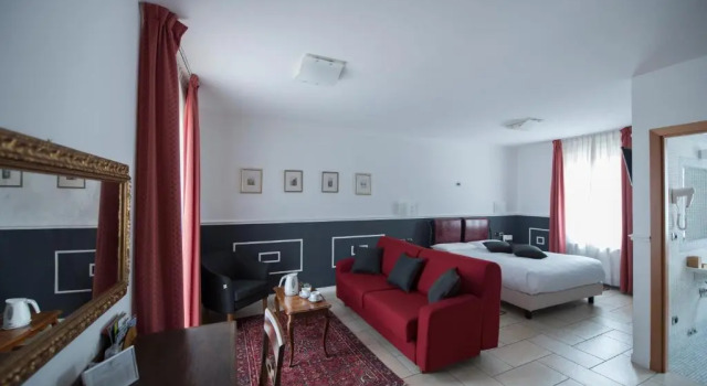 Люкс Hotel Villa Colico