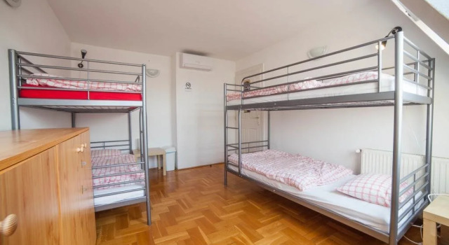 Paprika Hostel