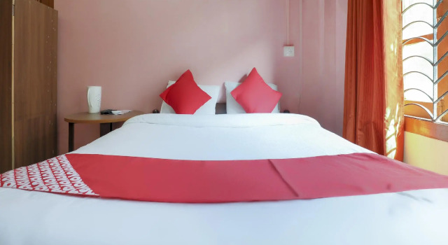 OYO 74211 Hotel Green Lush, Prenota Hotel Hotel a Guwahati con parcheggio, Parcheggio