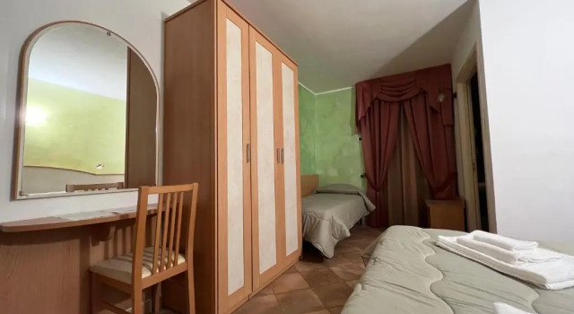 Трёхместный номер Standard Casa Hotel Civitella