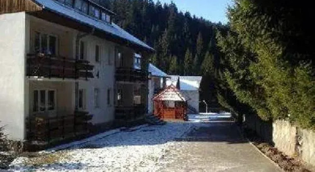 Vile Daniil Sihastru, Book Hotel Ceahlău Neamţ
