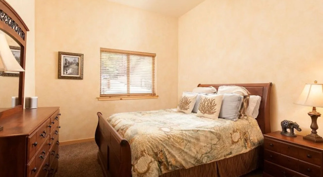 No. 27 Lakefront Lodge - 5 Br Home, Rezerwuj Dom wakacyjny Big Bear Lake Stany Zjednoczone