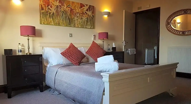 Двухместный номер Superior Redhill House Boutique Hotel