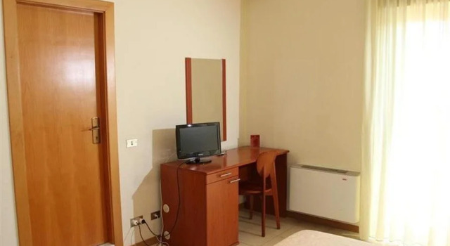 Hotel Conca DOro, Забронировать Отель Барчеллона-Поццо-ди-Готто Сицилия