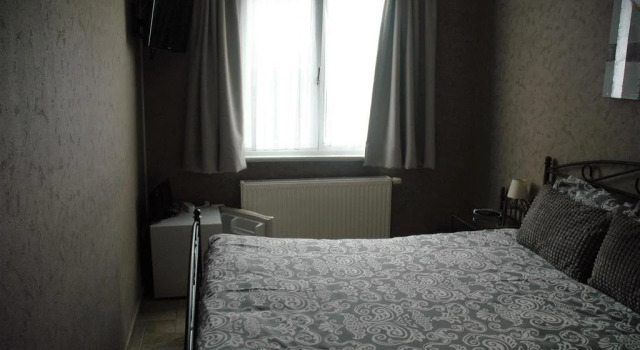 B&B Le Maquis, Rezerwuj Bed and Breakfast Hotele w Bruksela z parkingiem, Parking