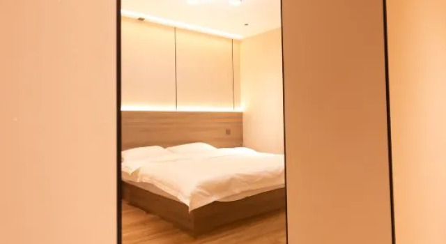 Business Suite Durbert Darhan Hotel