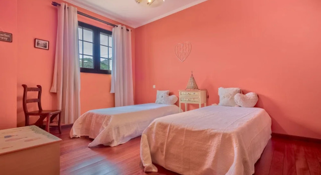 Quinta dos Amores, Boek Villa Caniço Madeira