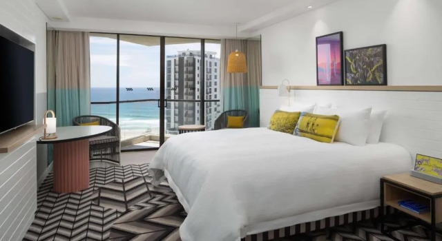 Двухместный номер Standard с видом на океан QT Gold Coast