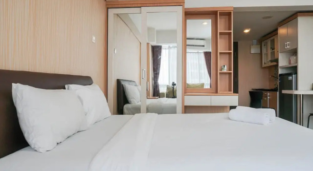 Elegant and Relaxing Studio Apartment H Residence, Book Apartment Jakarta Jakarta Province