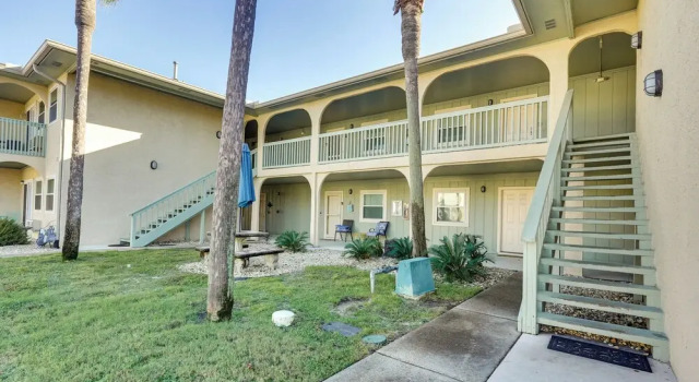 Walk to Beach + Restaurants: PCB Resort Condo!