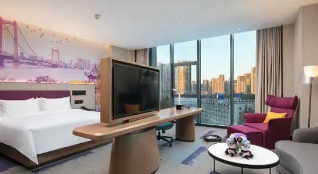 Люкс Hampton by Hilton Wuhan Qiaokou Gutian