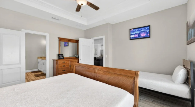 Beach House - Tropic Like It's Hot, Book Feriehus Lower Grand Lagoon USA