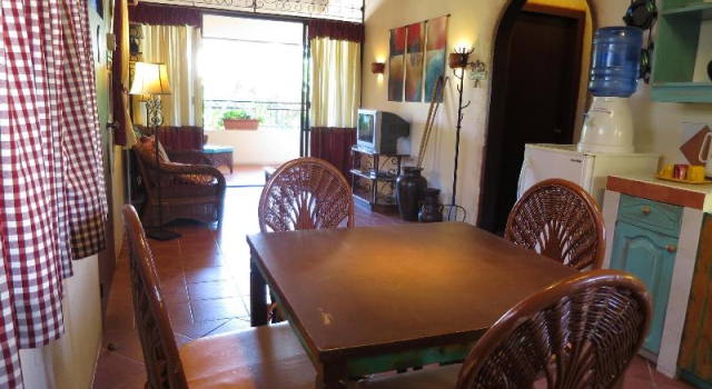 Florentina Homes, Забронировать Отель Думагете Negros Oriental