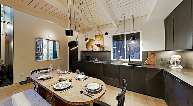 New Listing! Chic Upgraded On Austin Creek 2 Bedroom Cabin, Book Hotel Villa Grande United States of America