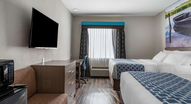 Четырёхместный номер Standard Clarion Pointe Sulphur - Lake Charles