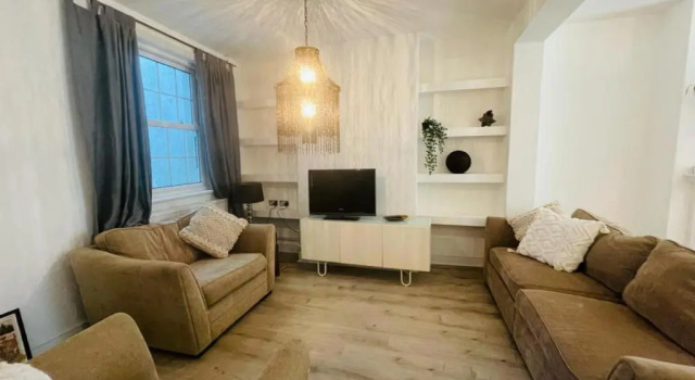 Stylish Super Central Modern Townhouse Retreat, Забронировать Отель Отели Исторического графства Суссекса 3 звезды, 3*