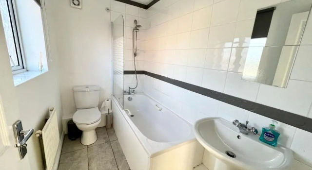 Коттедж Spacious 3-Bedroom house with 5 beds and sofa-bed
