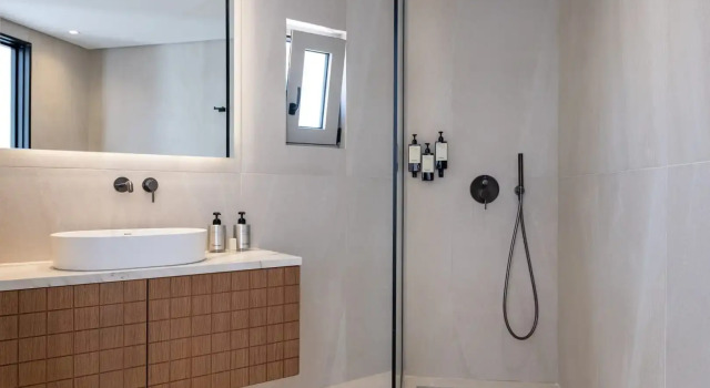 Полулюкс Galaxy Suites Boutique Resort