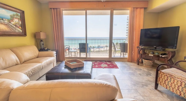 Shores of Panama 621 2 Bedrooms 3 Bathrooms Condo, Забронировать Отель Панама-Сити Панхэндл Флорида, рядом с Загородный клуб "Сигнал Хилл"