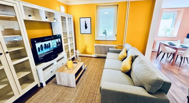 Cozy one bedroom retreat in Luxembourg, Prenota Appartamento Luxembourg Lussemburgo