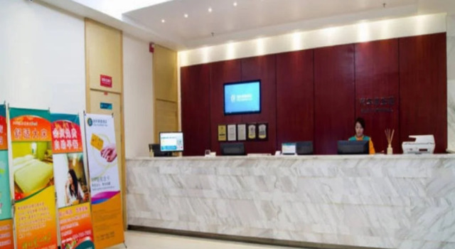 City Comfort Inn Yulin Beiliu Bus Terminal, Varaa Hotelli Yulin 