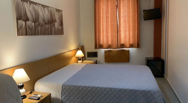 Номер Economy WEAA Hotel