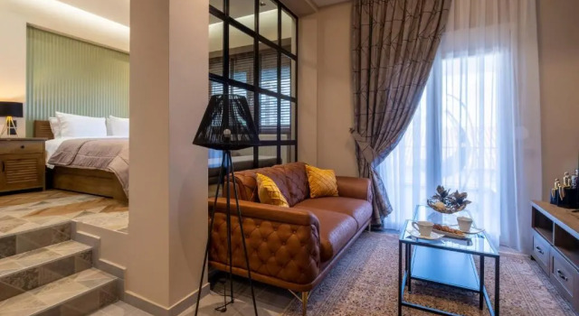 Maison De Luxx , A7 Penthouse, Book Hotel Larissa Thessalia