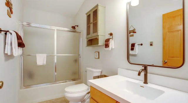 Апартаменты Steps to Grand Lake: 'the Innlet' Condo!