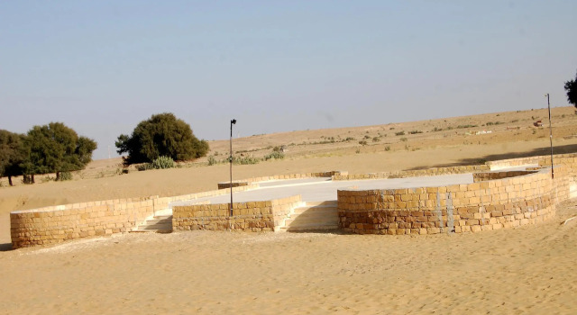 Sam Sand Dunes Desert Safari Jaisalmer, Забронировать Отель Отели штата Раджастхана 3 звезды, 3*