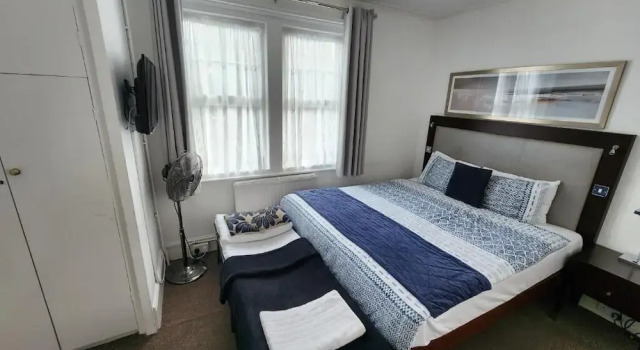 Номер Superior Gatwick Castle B&B