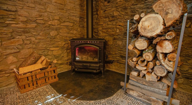 JAT MOUNTAIN HOUSES - Casa Pairal Jarca - dúplex - a 1 km de Canillo, Забронировать Отель Отели Грандвалира с парковкой, Парковка