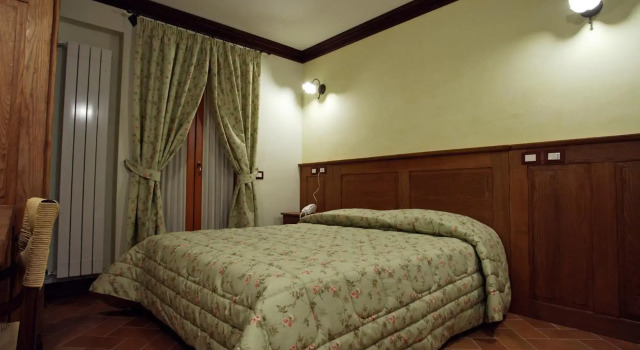B&B IL PINO, Забронировать Отель «постель и завтрак» Пескокостанцо Abruzzo Ski, рядом с Кресельный подъёмник Валлефура (нижняя станция)