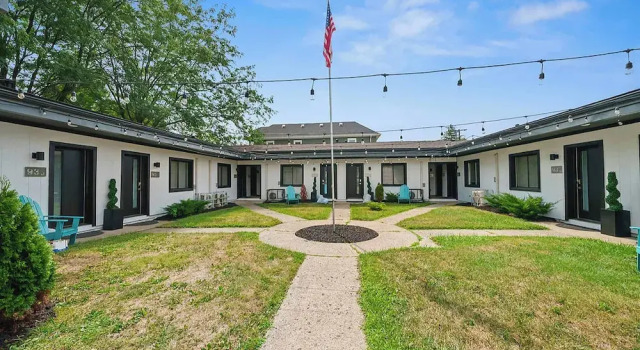 Chic City Retreat 93B, Buchen Sie Ferienwohnung Columbus Ohio