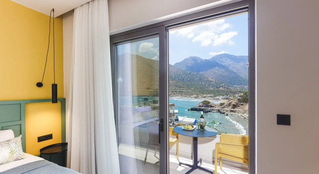 Mira Mare Luxury Residence