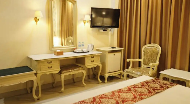 Habitación De lujo Hotel Indah Palace Solo