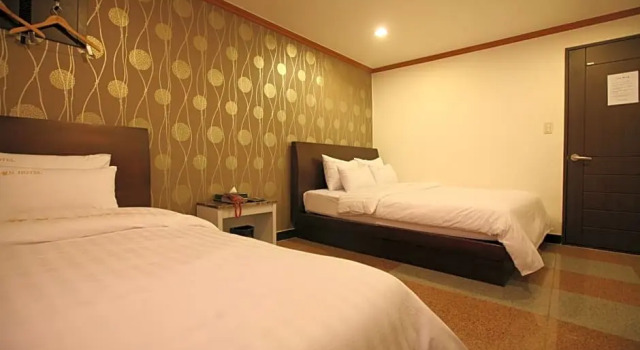 Номер Deluxe New World Hotel Yongsan