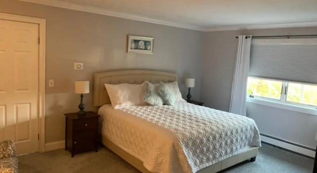 Deer Run Lodging House, Забронировать Гостевой дом Сканителс Finger Lakes, рядом с Историческое сообщество Сканителса