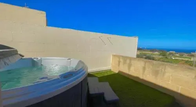 The Blue House Holiday Home, Varaa Hotelli Xaghra Gozo