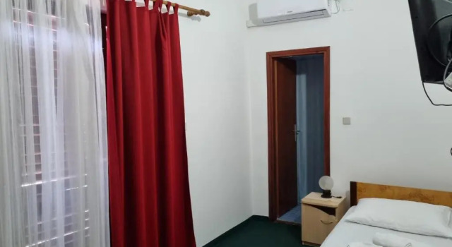 Четырёхместный номер Standard с балконом и с видом на море Bed and Breakfast MIRAMAR