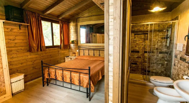 Le casette sull'albero di VILLA ALBA, Boek Villa Hotels in Messina met zwembad, Zwembad