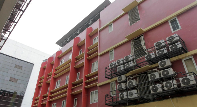 Lit en dortoir RedDoorz Plus near Galaxy Bekasi