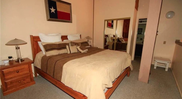 Buccaneer Retreat 6 Br home by RedAwning, Rezerwuj Hotel Jacksonville Floryda