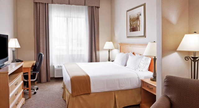 Двухместный люкс Holiday Inn Express Hotel & Suites Chesterfield - Selfridge Area by IHG