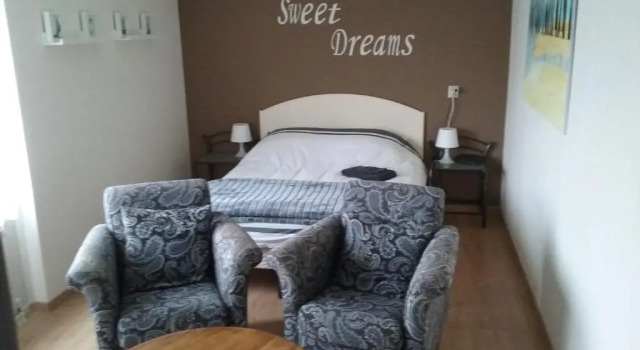 Bed en Breakfast en Bike, Book Hotel Hotels in Goeree-Overflakkee with Parking, Parking