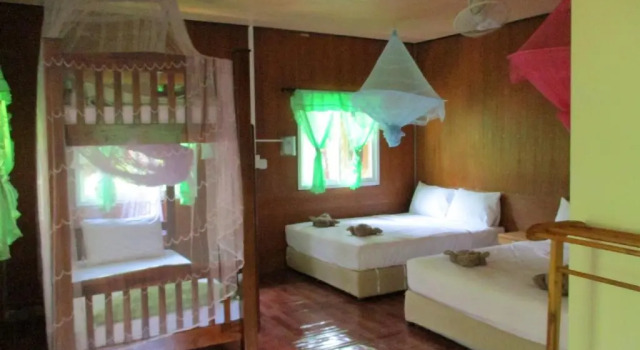 Семейный номер Standard с балконом Khao Sok Island Resort and Spa