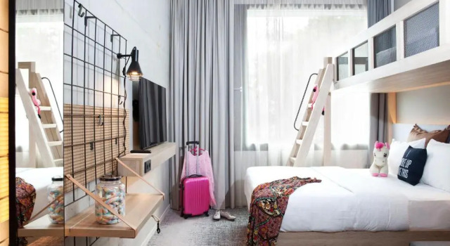 Standard double famille chambre Vue sur la rue Moxy Rust