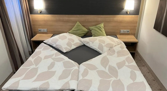 Hotel & Restaurant Schwarzes Kreuz, Varaa Hotelli Hotellit Baijeri pysäköinnillä, Pysäköinti